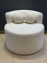 ROUND ELEGANT CHAIR WITHOUT REVOLVING