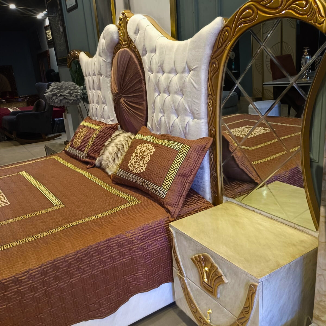 European Style Solid Wood With Velvet Upholestry Bed Set