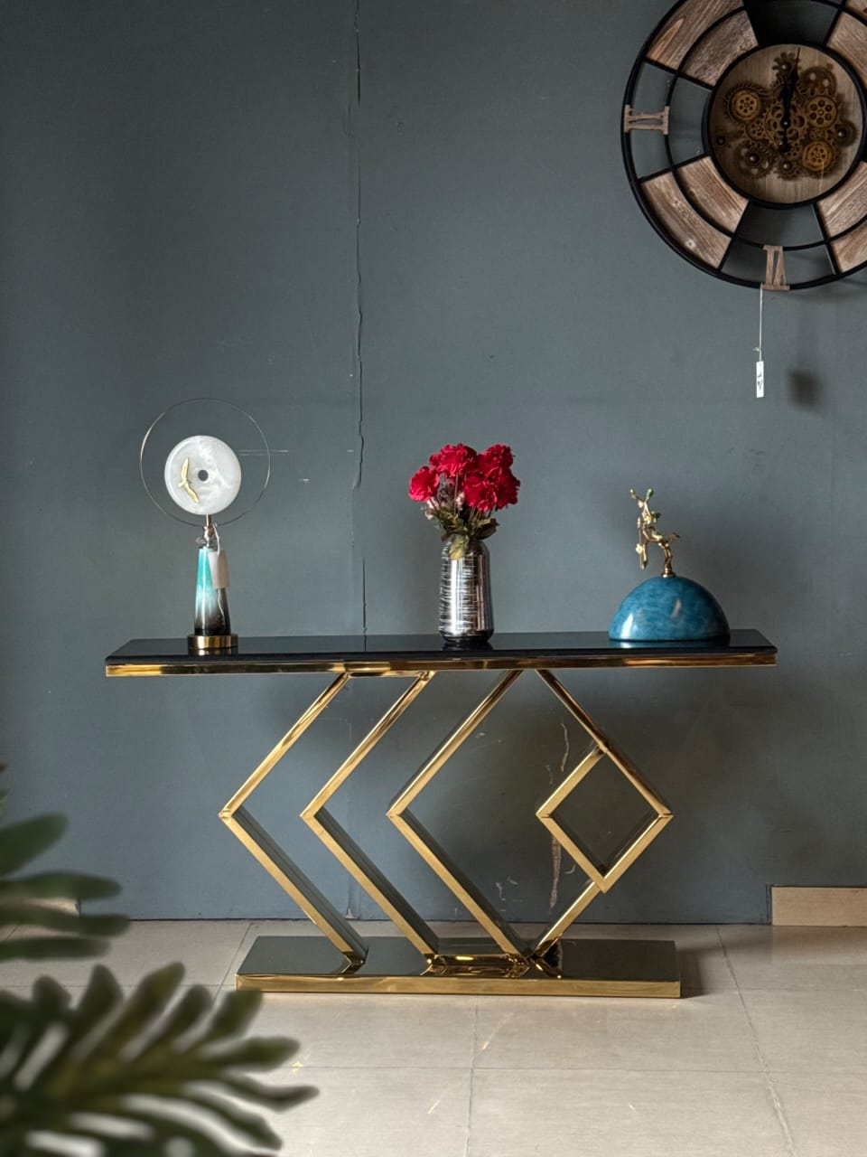 PREMIUM BLACK AND GOLD CONSOLE WITH UNIQUE GOLDEN STAND LUXUARY