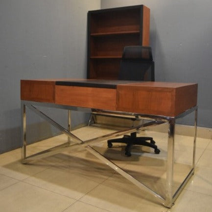 Modern Italian Designer Wooden Executive Desk