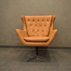 Leather Swivel Armchair