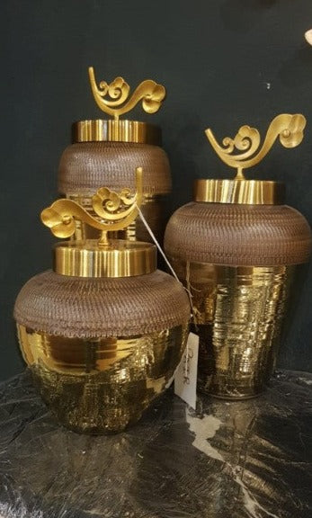 Vases Set with Metallic Gold Lid - Zeegalleria