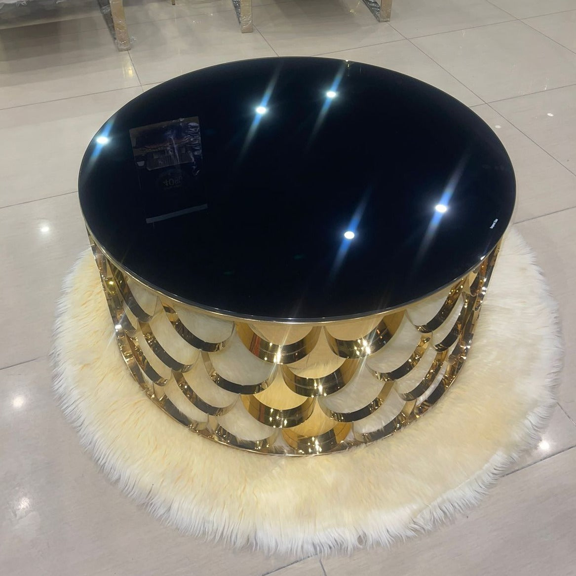 Luxury Modern Living Room Round Coffee Table - Zeegalleria