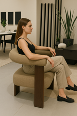 Z Arc Luxe Chair